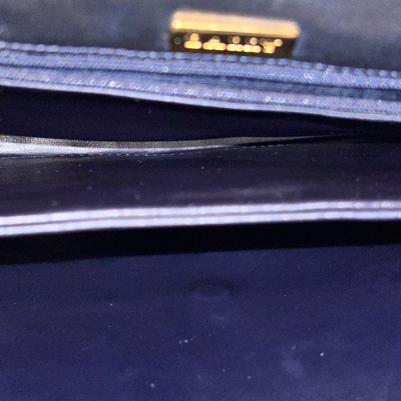 Authentic Bally Leather Quilted Crossbody Handbag/Purse Gold Chainstrap Mint - Picture 13 of 15